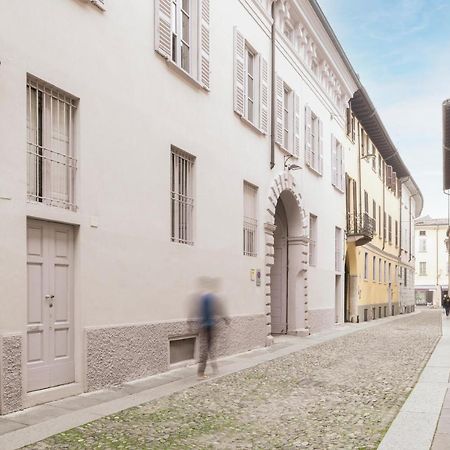 Sweet Home Pitti Crema Buitenkant foto