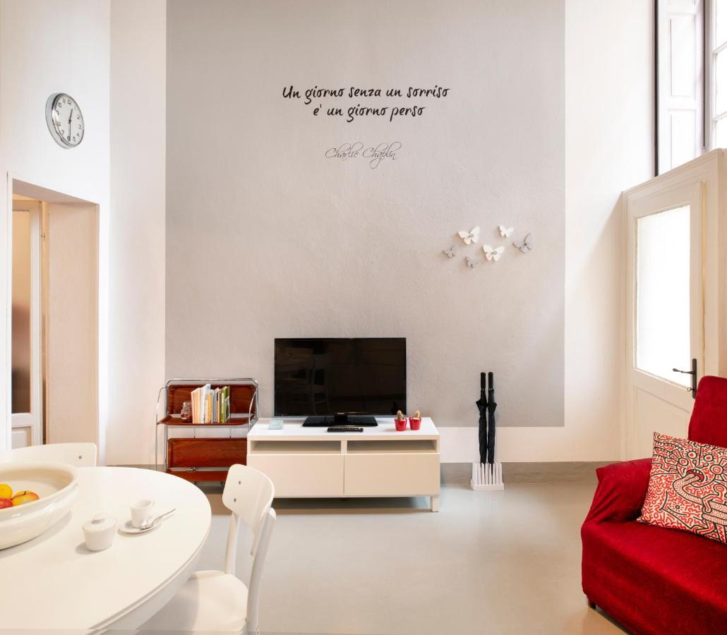 Sweet Home Pitti Crema Buitenkant foto