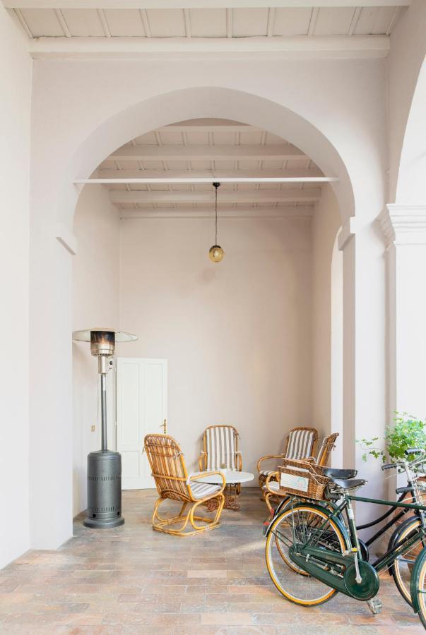 Sweet Home Pitti Crema Buitenkant foto