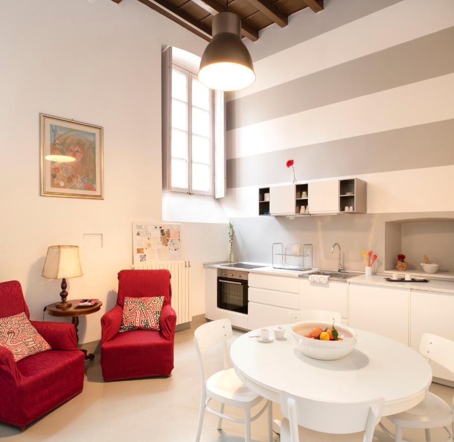 Sweet Home Pitti Crema Buitenkant foto